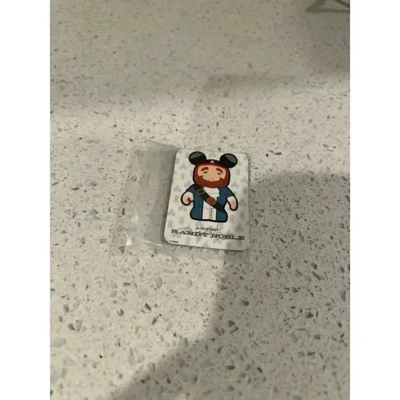 DISNEY Vinylmation‎ - PARK Series 3 - PIRATES AUCTIONEER - Artist: Randy Noble - Picture 6 of 6